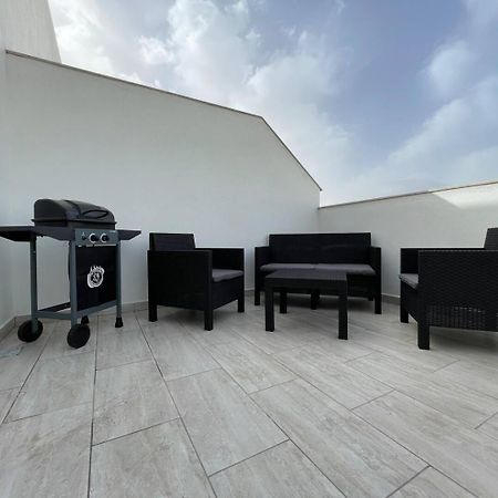 Beautiful Central Penthouse 1Br Ta Xbiex Exterior foto