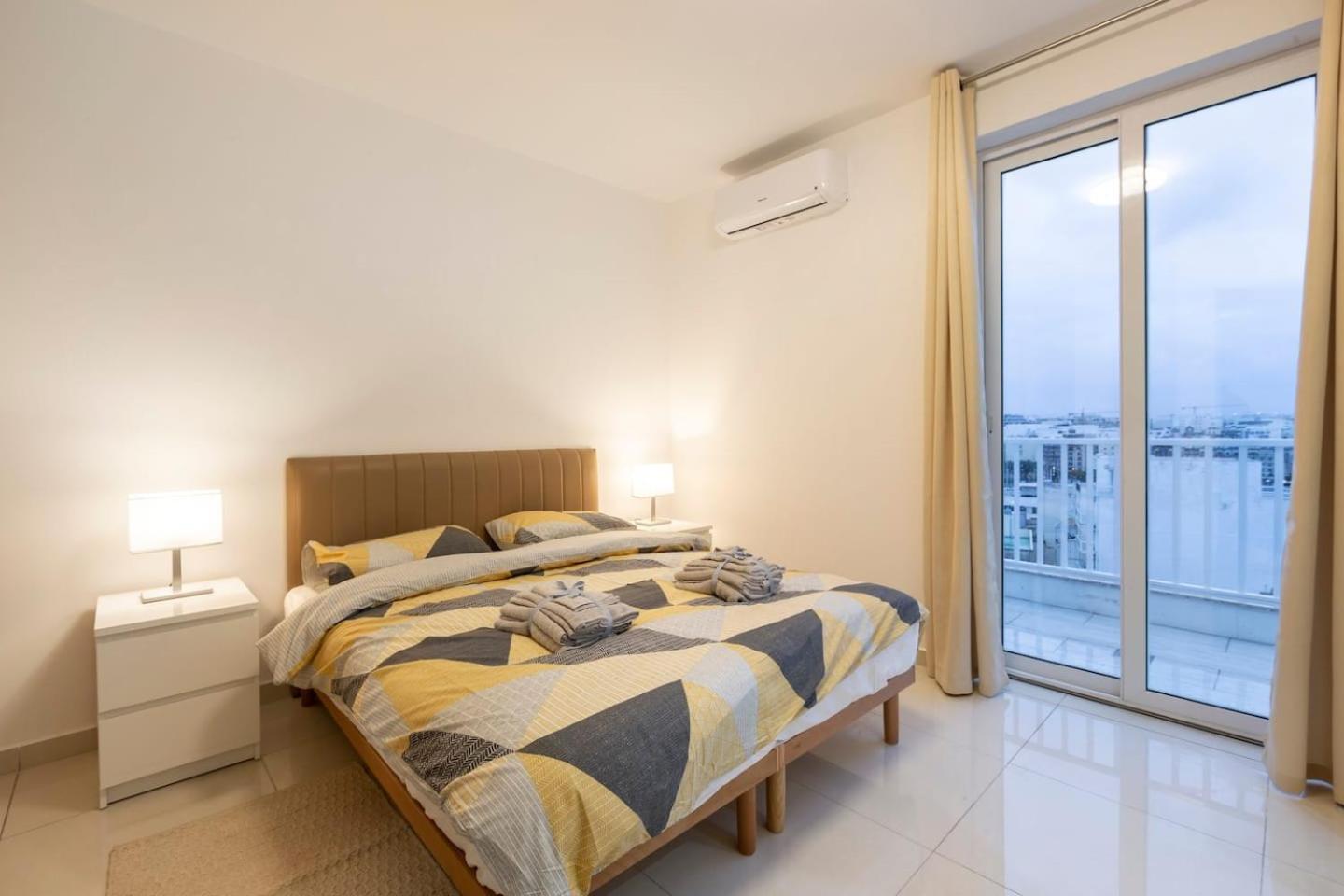 Beautiful Central Penthouse 1Br Ta Xbiex Exterior foto