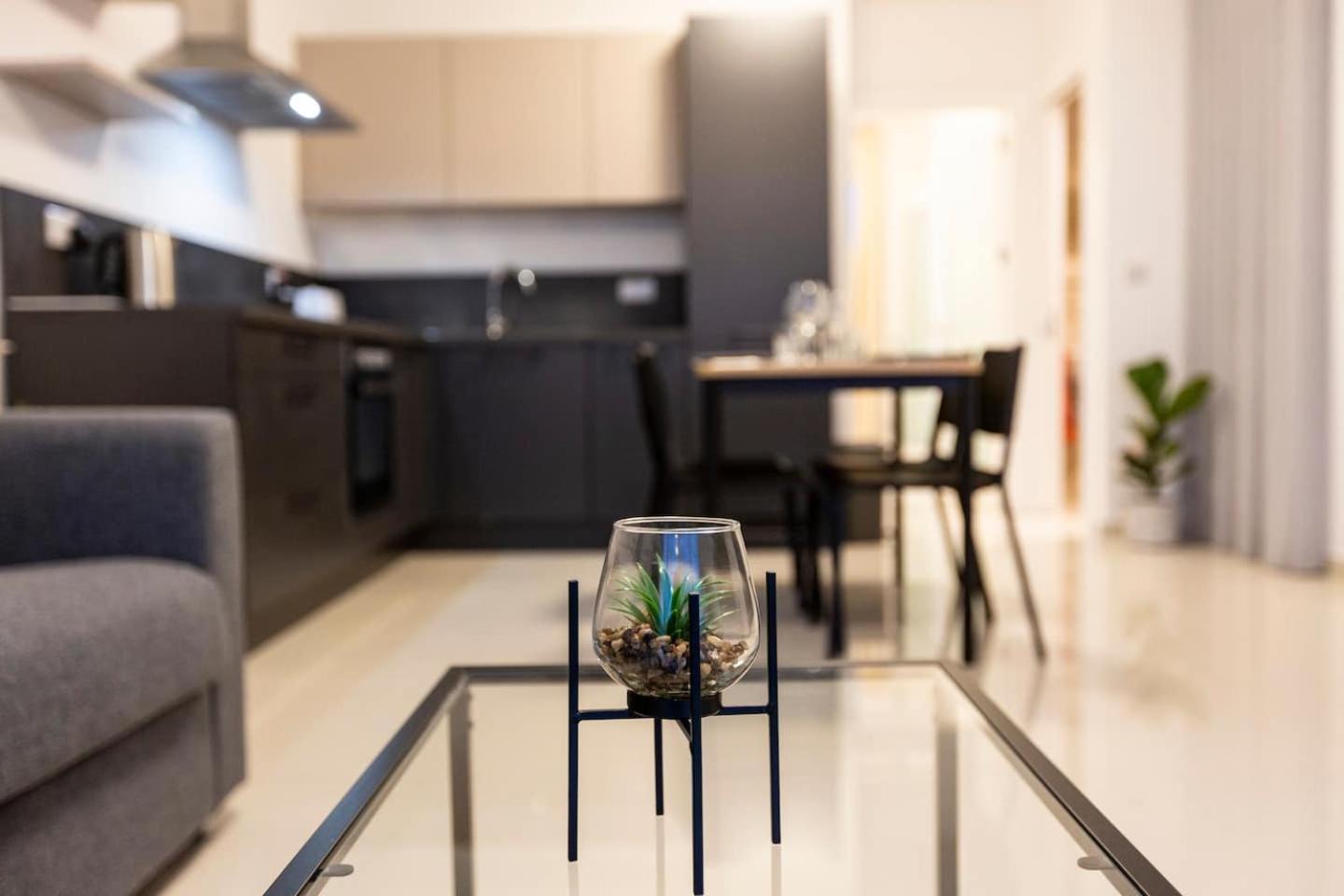 Beautiful Central Penthouse 1Br Ta Xbiex Exterior foto